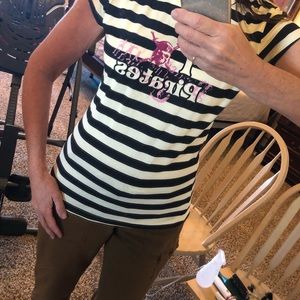 Disney- I 💕 Pirates Fits like size 6 but it is XL.  Model is 5’6 and size 6.